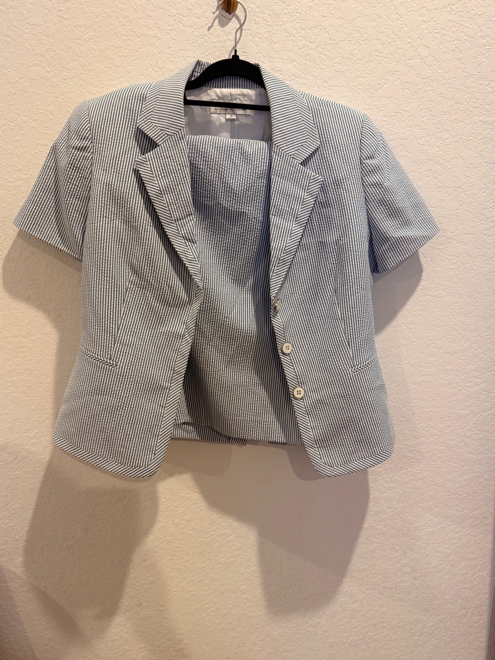 Striped Short-Sleeve Blazer Jacket & SKIRT in Light Blue and White